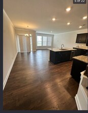 324 Sudduth Farms Dr in Greer, SC - Building Photo - Building Photo