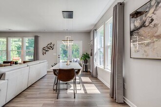 3436 Vicar Ln in Scottdale, GA - Building Photo - Building Photo