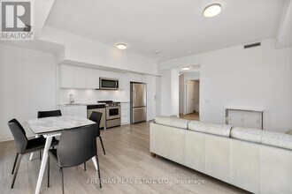 480 Wilson Ave in North York, ON - Building Photo - Building Photo
