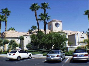 Meridian Luxury Condos in Las Vegas, NV - Building Photo - Building Photo