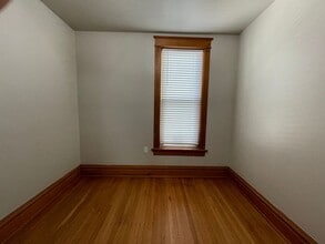 1675 N Marshall St in Milwaukee, WI - Building Photo - Building Photo