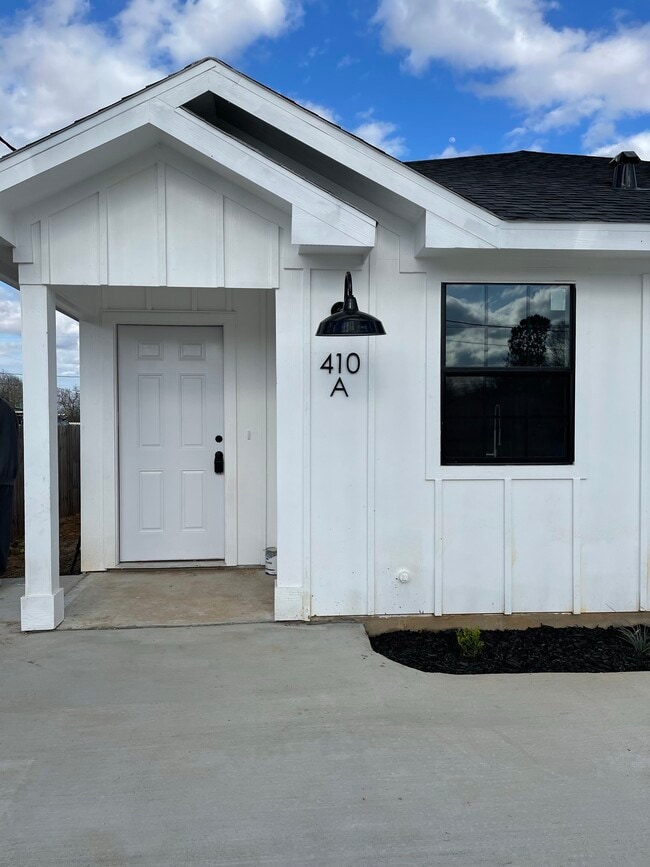 property at 410 Sugar Haven