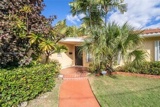 475 S Shore Dr in Miami Beach, FL - Building Photo - Building Photo