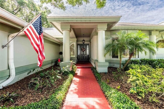 property at 6605 Stonington Dr N