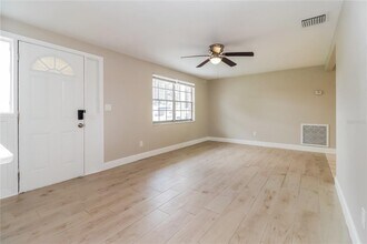 4151 Ridgefield Ave in Holiday, FL - Building Photo - Building Photo