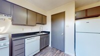 725 Peppertree Dr, Unit 18 in Bryan, TX - Building Photo - Building Photo