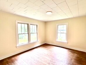 825 Lincoln St in Malvern, AR - Building Photo - Building Photo