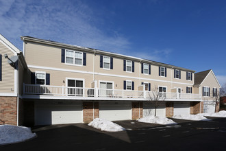 Hidden Prairie in Palatine, IL - Building Photo - Building Photo