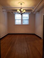 1613 W Thome Ave, Unit 1 in Chicago, IL - Building Photo