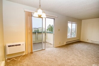 3916 Clear Acre Ln in Reno, NV - Building Photo - Building Photo