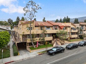 345 East Verdugo Ave in Burbank, CA - Building Photo