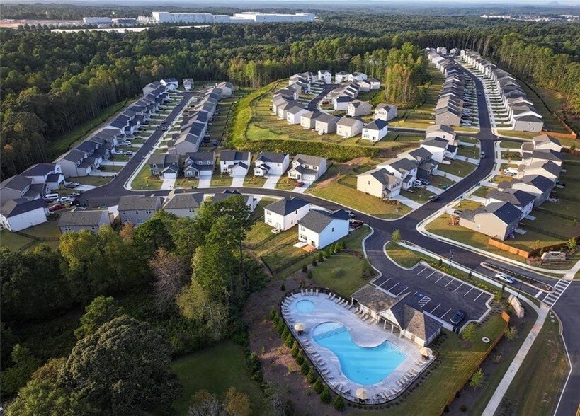 9 Nolana Dr in Commerce, GA - Foto de edificio