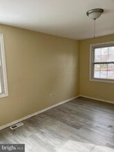 42 Genesee Ln in Willingboro, NJ - Building Photo - Building Photo