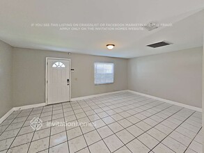 302 Iowa Woods Cir W in Orlando, FL - Building Photo - Building Photo