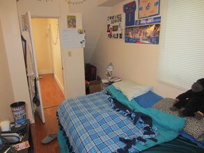 1330 Vermont St in Lawrence, KS - Building Photo - Building Photo