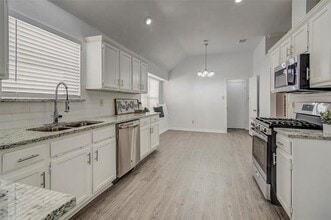 815 Fairlawn St in Allen, TX - Building Photo - Building Photo