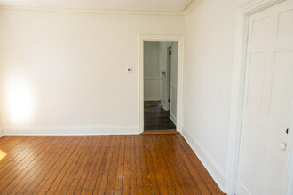 30 Royal St, Unit Apt 1 in Providence, RI - Building Photo - Building Photo