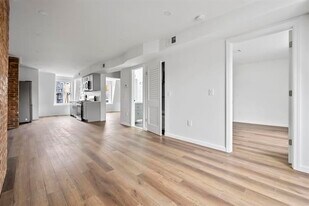 38 Jefferson Ave in Jersey City, NJ - Building Photo