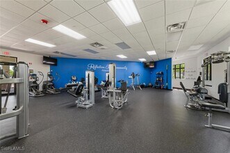 9472 River Otter Dr in Ft. Myers, FL - Building Photo - Building Photo