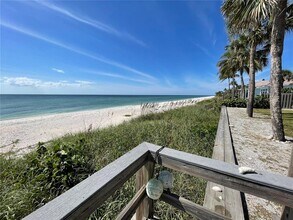 2709 Casey Key Rd in Nokomis, FL - Building Photo - Building Photo