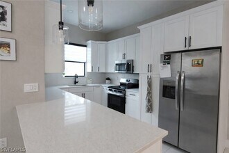 3208 31st St W in Lehigh Acres, FL - Building Photo - Building Photo