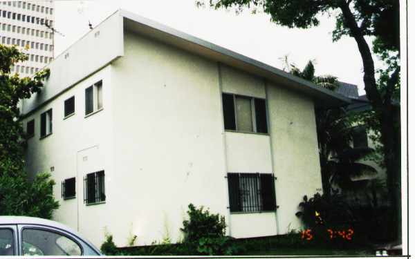 6320 Orange St in Los Angeles, CA - Building Photo