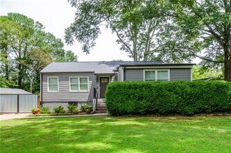 729 Sunnybrook Dr in Decatur, GA - Building Photo - Building Photo