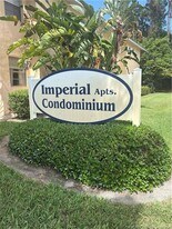 333 SE Martin Ave, Unit 1F in Stuart, FL - Building Photo