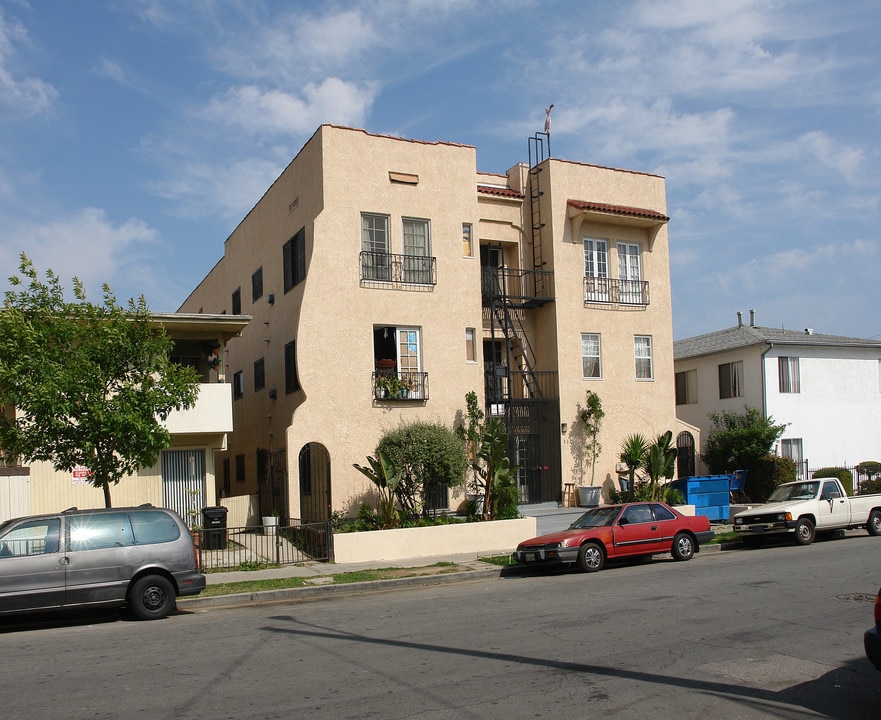 HBT - Casa Bonita Apartments in Los Angeles, CA - Foto de edificio