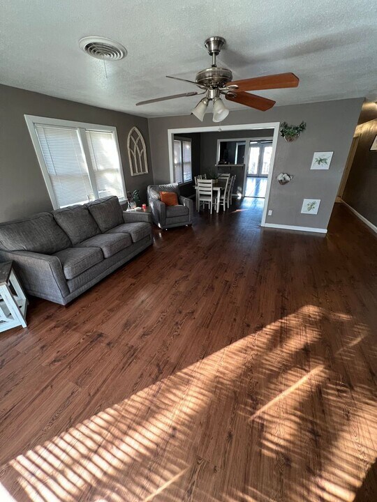 2312 15th St in Lubbock, TX - Building Photo