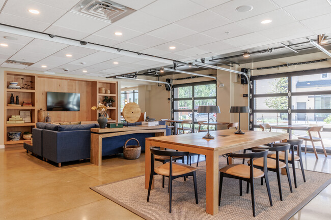 Weathervane in Boulder, CO - Foto de edificio - Interior Photo