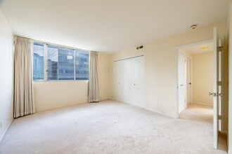 2160 Century Park E, Unit 1002 in Los Angeles, CA - Foto de edificio - Building Photo