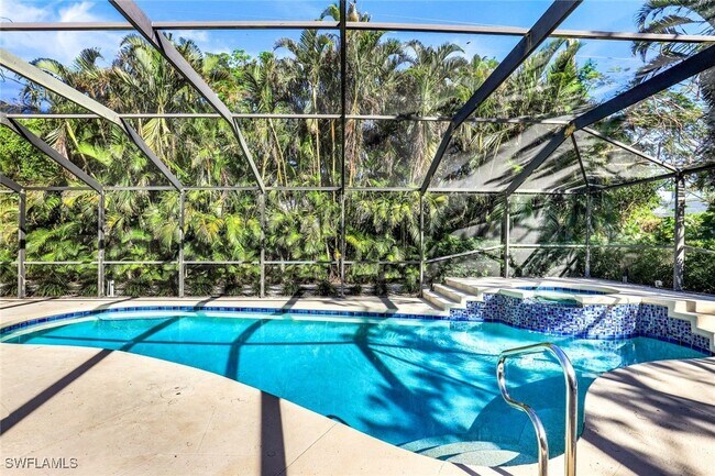 property at 739 7th Ave N