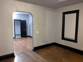 865 Clifford Ave in Rochester, NY - Building Photo