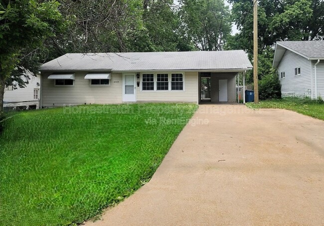 8339 Buddie Dr in Hazelwood, MO - Building Photo - Building Photo