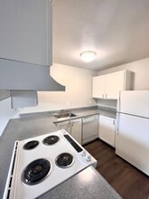 5726 59th St Ct W in University Place, WA - Building Photo - Building Photo