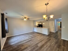 2 Gunstock Dr in Vernon, NJ - Building Photo - Building Photo