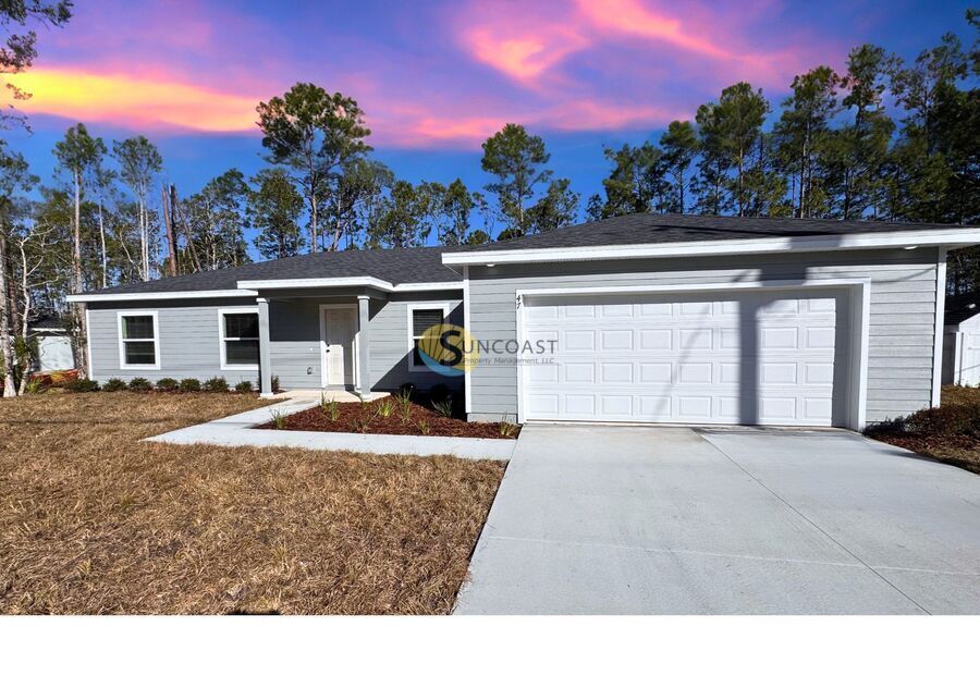 155 Point Pleasant Dr in Palm Coast, FL - Building Photo