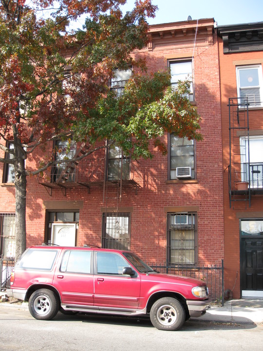 322-24 Bond St in Brooklyn, NY - Building Photo