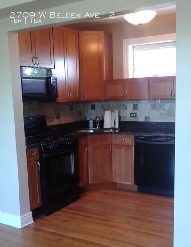 2709 W Belden Ave-Unit -2 in Chicago, IL - Building Photo - Building Photo