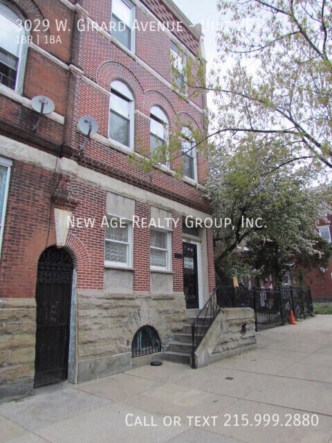 3029 W Girard Ave in Philadelphia, PA - Foto de edificio - Building Photo