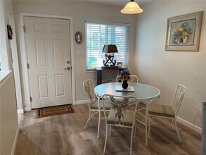 2505 Flamingo Blvd in Bradenton, FL - Building Photo - Building Photo