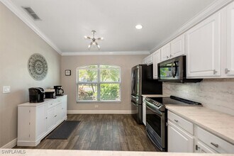 8884 Fawn Ridge Dr in Ft. Myers, FL - Building Photo - Building Photo