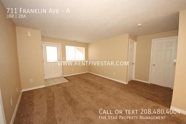 711 Franklin Ave in Pocatello, ID - Building Photo - Building Photo