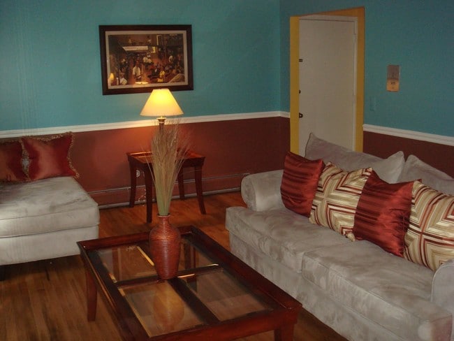 1205 Island Dr, Unit 204 in Ann Arbor, MI - Building Photo - Building Photo