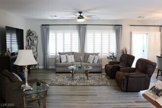2306 Valley Cottage Ave in Henderson, NV - Building Photo - Building Photo