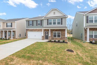 5513 English Holly Wy in Knoxville, TN - Building Photo - Building Photo