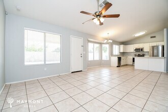 16215 S Beth Ln in Chandler, AZ - Building Photo - Building Photo