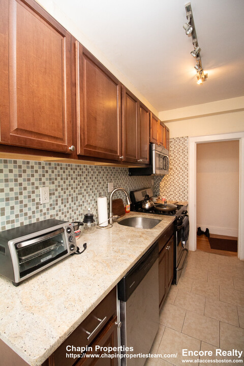 90 Kilsyth Rd, Unit #24 in Boston, MA - Building Photo