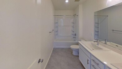 710 Jessie Dr in Merced, CA - Building Photo - Building Photo
